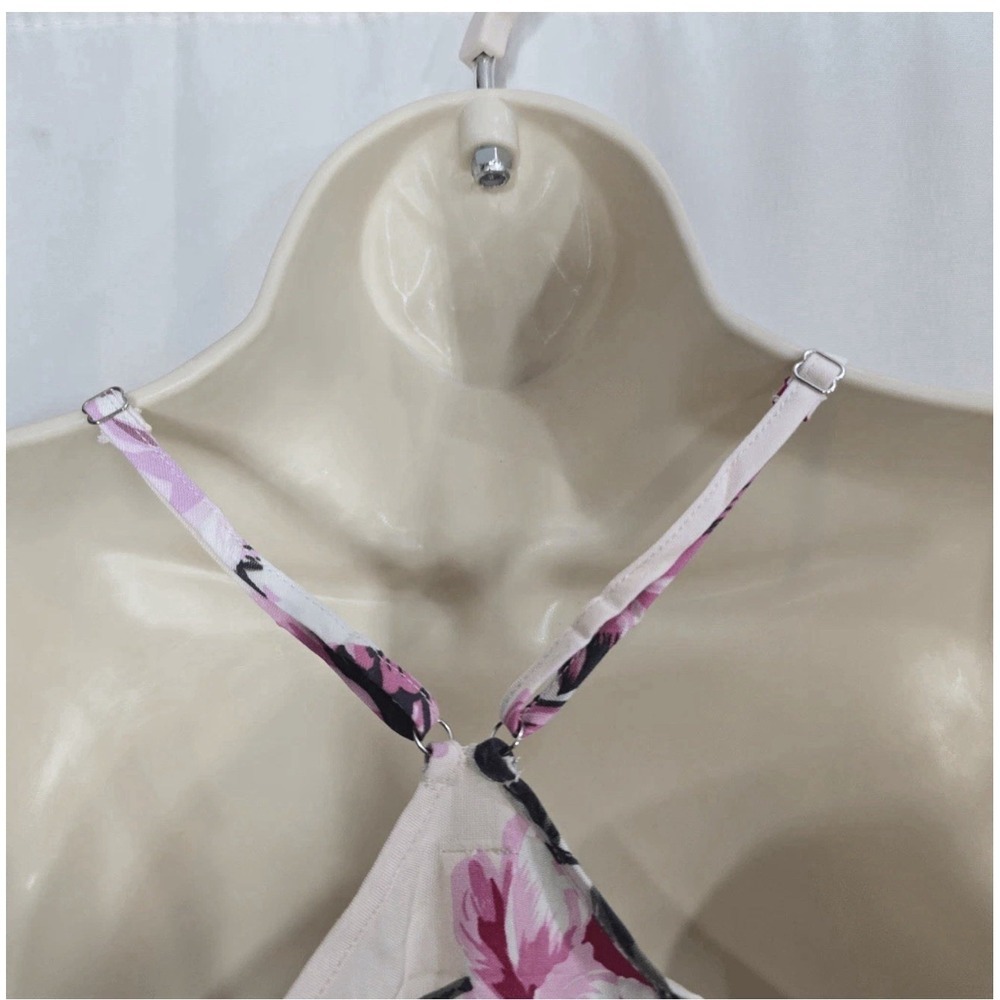 Yumi Kim Sugar & Spice Floral Pajama Romper Swoon Light Cameo Pink Sz M NWT - Picture 4 of 14